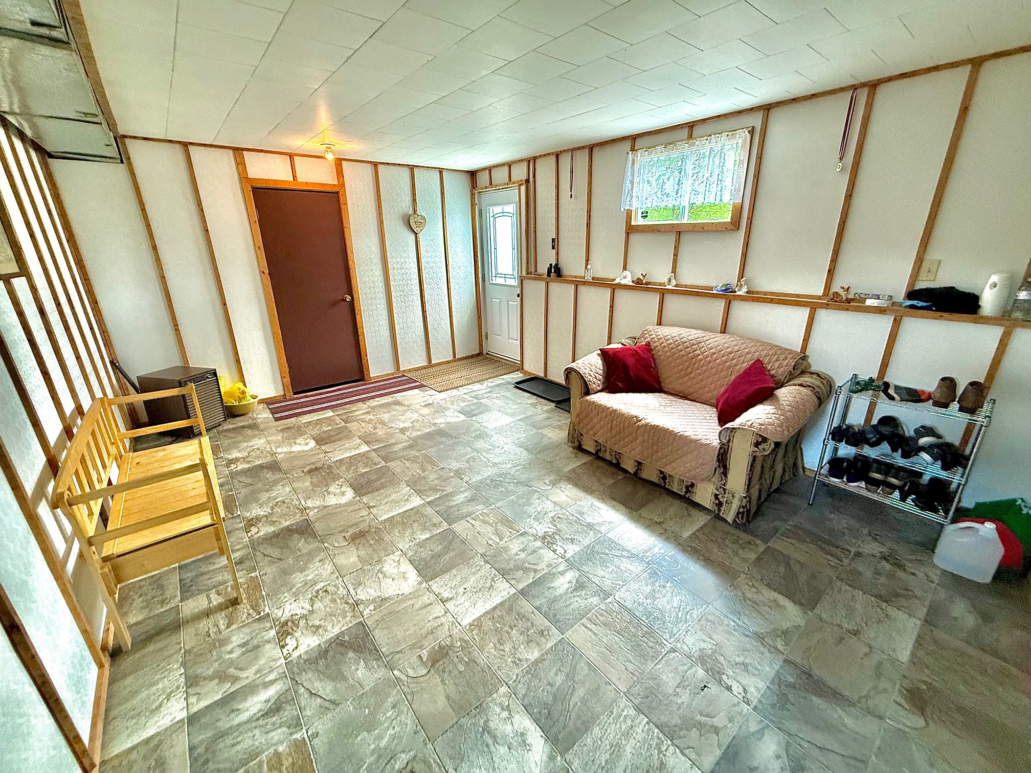 33 OCEANVIEW CRESCENT, BROOKLYN, Newfoundland, Canada A0C 1V0, ,1 BathroomBathrooms,Residential,Reduced,OCEANVIEW CRESCENT,5889