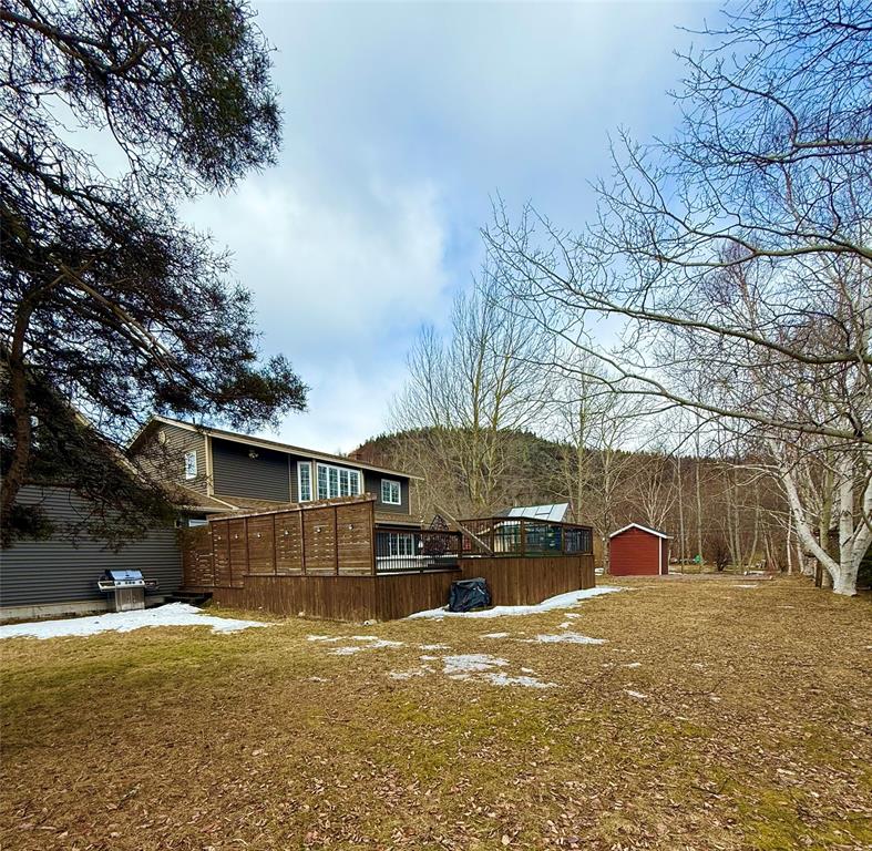 12 GLENVIEW ESTATES, CLARENVILLE, Newfoundland, Canada A5A 4H1, ,3 BathroomsBathrooms,Residential,Sold,GLENVIEW ESTATES,5901