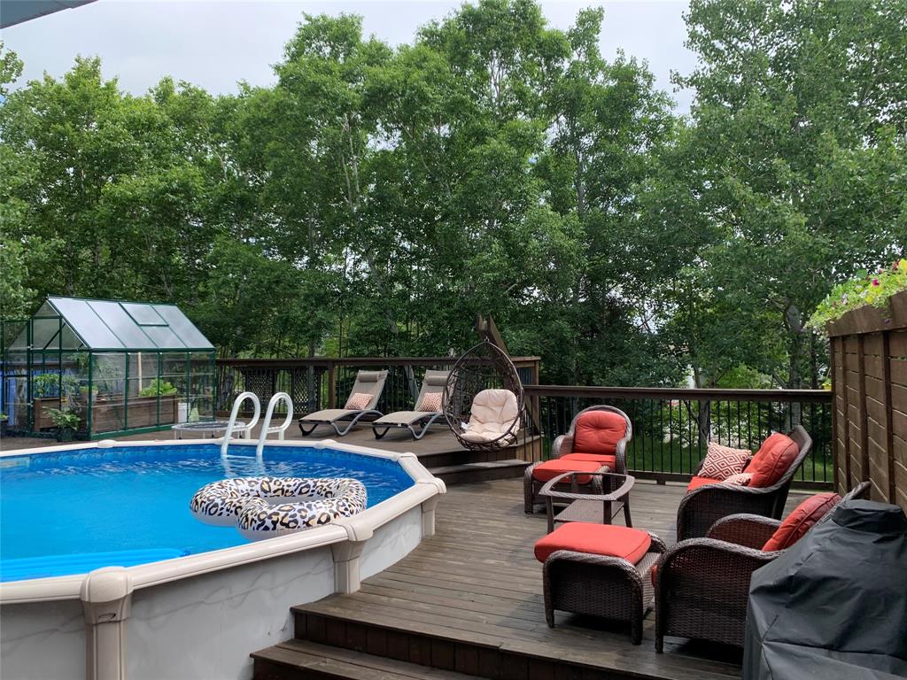 12 GLENVIEW ESTATES, CLARENVILLE, Newfoundland, Canada A5A 4H1, ,3 BathroomsBathrooms,Residential,Sold,GLENVIEW ESTATES,5901