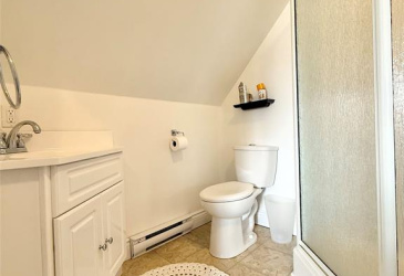 12 GLENVIEW ESTATES, CLARENVILLE, Newfoundland, Canada A5A 4H1, ,3 BathroomsBathrooms,Residential,Sold,GLENVIEW ESTATES,5901
