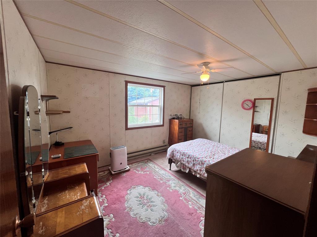 71 WATER STREET, BAY ROBERTS, Newfoundland, Canada A0A 1G0, ,1 BathroomBathrooms,Residential,Reduced,WATER STREET,5907