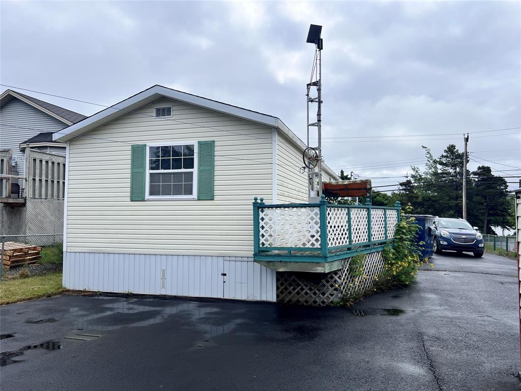 71 WATER STREET, BAY ROBERTS, Newfoundland, Canada A0A 1G0, ,1 BathroomBathrooms,Residential,Reduced,WATER STREET,5907