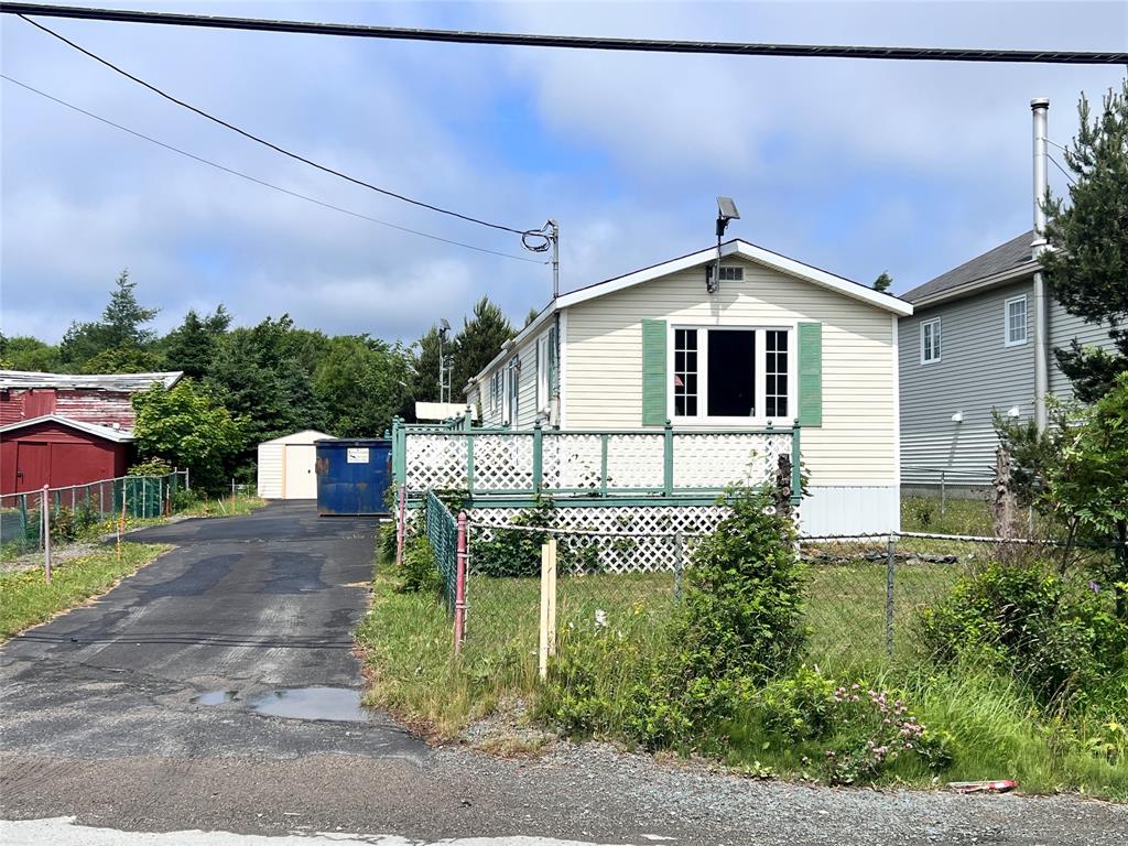 71 WATER STREET, BAY ROBERTS, Newfoundland, Canada A0A 1G0, ,1 BathroomBathrooms,Residential,Reduced,WATER STREET,5907