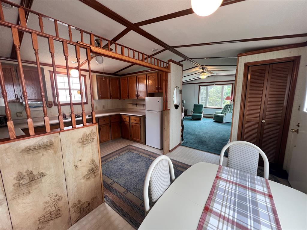 71 WATER STREET, BAY ROBERTS, Newfoundland, Canada A0A 1G0, ,1 BathroomBathrooms,Residential,Reduced,WATER STREET,5907