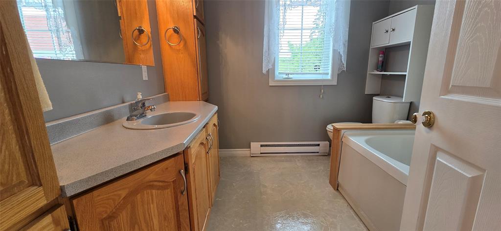 48 SALT POND ROAD, BURIN BAY ARM, Newfoundland, Canada A0E 1G0, ,2 BathroomsBathrooms,Residential,Sold,SALT POND ROAD,5909
