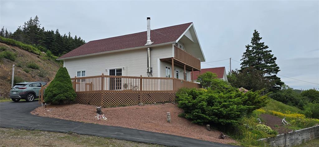 48 SALT POND ROAD, BURIN BAY ARM, Newfoundland, Canada A0E 1G0, ,2 BathroomsBathrooms,Residential,Sold,SALT POND ROAD,5909