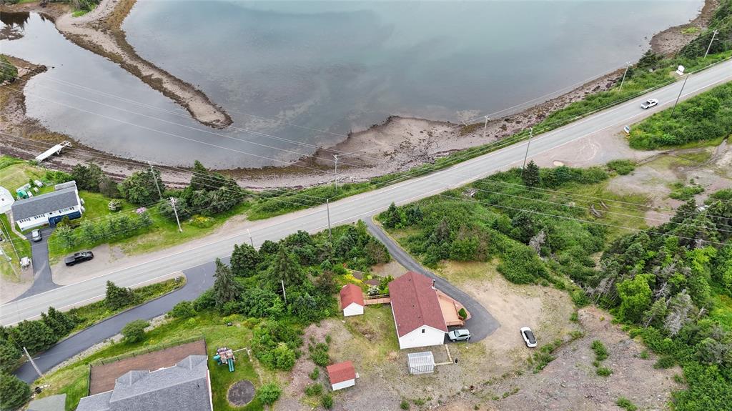 48 SALT POND ROAD, BURIN BAY ARM, Newfoundland, Canada A0E 1G0, ,2 BathroomsBathrooms,Residential,Sold,SALT POND ROAD,5909