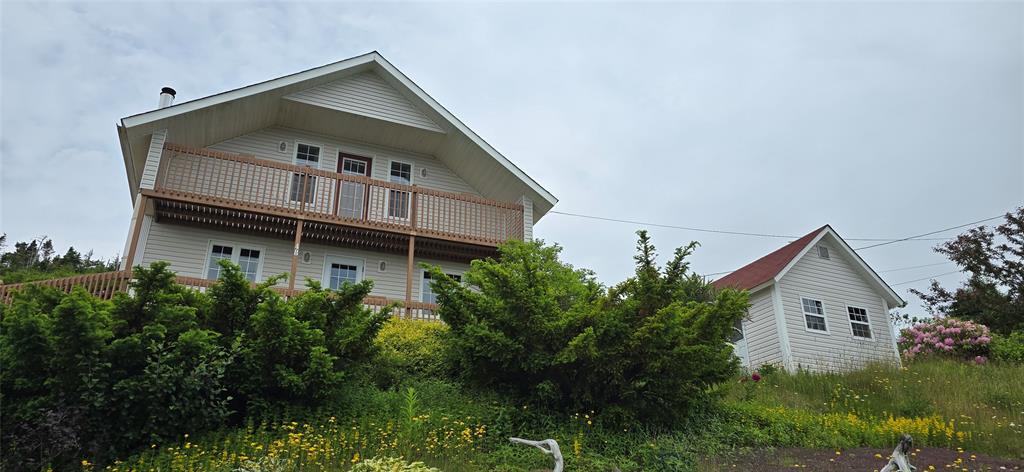 48 SALT POND ROAD, BURIN BAY ARM, Newfoundland, Canada A0E 1G0, ,2 BathroomsBathrooms,Residential,Sold,SALT POND ROAD,5909