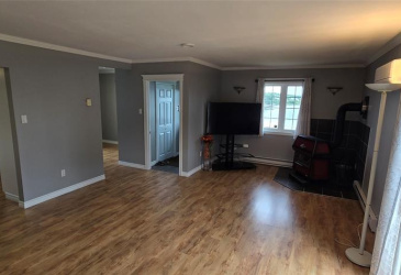 48 SALT POND ROAD, BURIN BAY ARM, Newfoundland, Canada A0E 1G0, ,2 BathroomsBathrooms,Residential,Sold,SALT POND ROAD,5909
