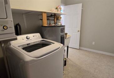 48 SALT POND ROAD, BURIN BAY ARM, Newfoundland, Canada A0E 1G0, ,2 BathroomsBathrooms,Residential,Sold,SALT POND ROAD,5909