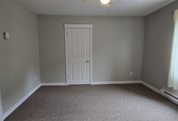 48 SALT POND ROAD, BURIN BAY ARM, Newfoundland, Canada A0E 1G0, ,2 BathroomsBathrooms,Residential,Sold,SALT POND ROAD,5909