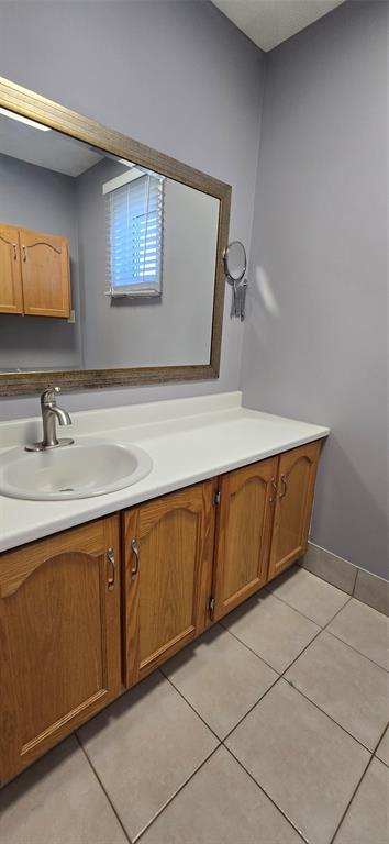 408 CRESTON BOULEVARD, MARYSTOWN, Newfoundland, Canada A0E 2M0, ,2.5 BathroomsBathrooms,Residential,For Sale,CRESTON BOULEVARD,5910