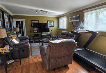 408 CRESTON BOULEVARD, MARYSTOWN, Newfoundland, Canada A0E 2M0, ,2.5 BathroomsBathrooms,Residential,For Sale,CRESTON BOULEVARD,5910