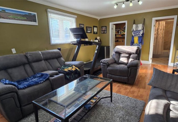 408 CRESTON BOULEVARD, MARYSTOWN, Newfoundland, Canada A0E 2M0, ,2.5 BathroomsBathrooms,Residential,For Sale,CRESTON BOULEVARD,5910