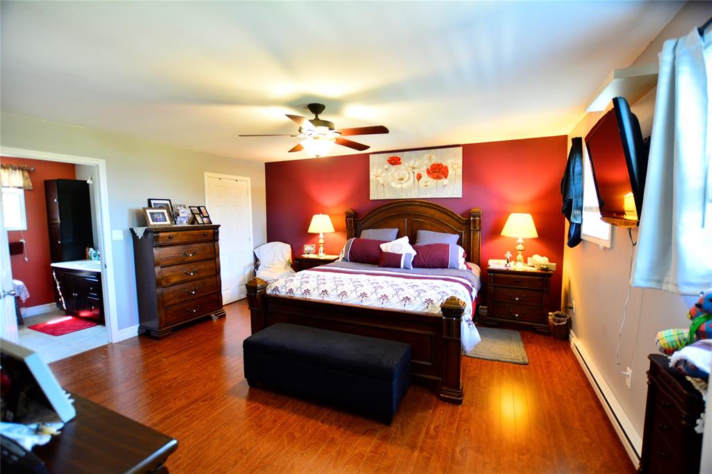 40 MAIN ROAD, NEW MELBOURNE, Newfoundland, Canada A0B 2R0, ,2 BathroomsBathrooms,Residential,Reduced,MAIN ROAD,5912
