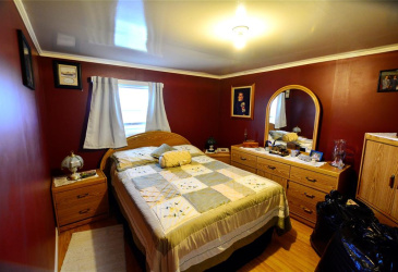 40 MAIN ROAD, NEW MELBOURNE, Newfoundland, Canada A0B 2R0, ,2 BathroomsBathrooms,Residential,Reduced,MAIN ROAD,5912