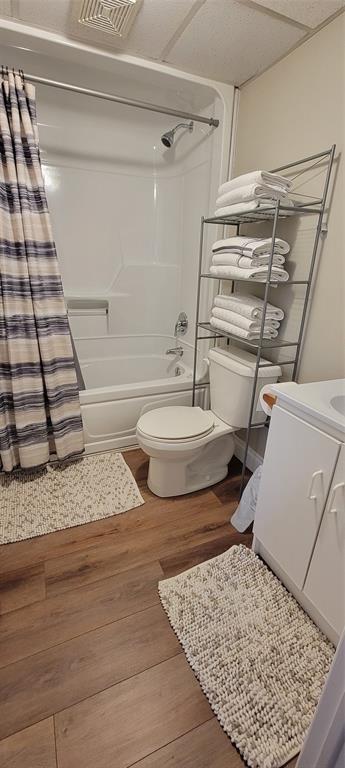72 CRESTON BOULEVARD, MARYSTOWN, Newfoundland, Canada A0E 2M0, ,2 BathroomsBathrooms,Residential,For Sale,CRESTON BOULEVARD,5913
