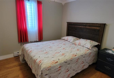 72 CRESTON BOULEVARD, MARYSTOWN, Newfoundland, Canada A0E 2M0, ,2 BathroomsBathrooms,Residential,For Sale,CRESTON BOULEVARD,5913