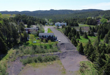 72 CRESTON BOULEVARD, MARYSTOWN, Newfoundland, Canada A0E 2M0, ,2 BathroomsBathrooms,Residential,For Sale,CRESTON BOULEVARD,5913