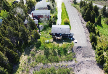 72 CRESTON BOULEVARD, MARYSTOWN, Newfoundland, Canada A0E 2M0, ,2 BathroomsBathrooms,Residential,For Sale,CRESTON BOULEVARD,5913