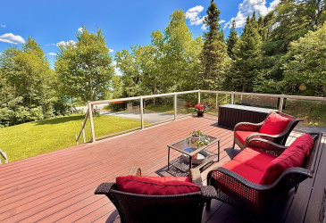 6 THORBURN LAKE ROAD, THORBURN LAKE, Newfoundland, Canada A0C 2G0, ,3 BathroomsBathrooms,Residential,For Sale,THORBURN LAKE ROAD,5917
