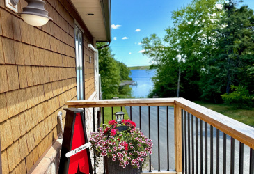 6 THORBURN LAKE ROAD, THORBURN LAKE, Newfoundland, Canada A0C 2G0, ,3 BathroomsBathrooms,Residential,For Sale,THORBURN LAKE ROAD,5917