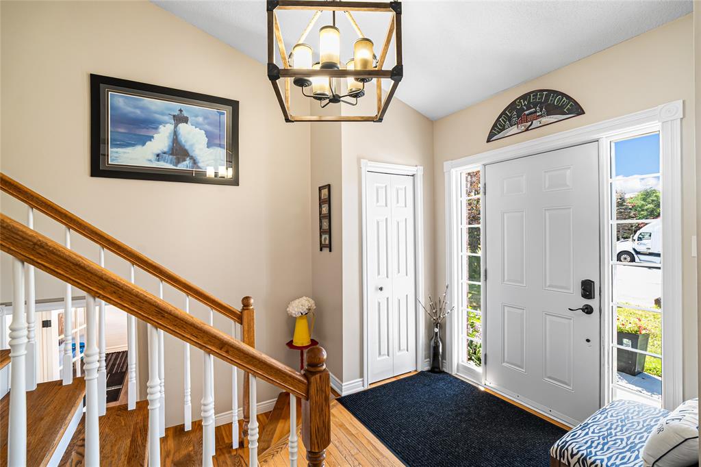 6 BRAKE PLACE, MARYSTOWN, Newfoundland, Canada A0E 1K0, ,2 BathroomsBathrooms,Residential,Reduced,BRAKE PLACE,5925