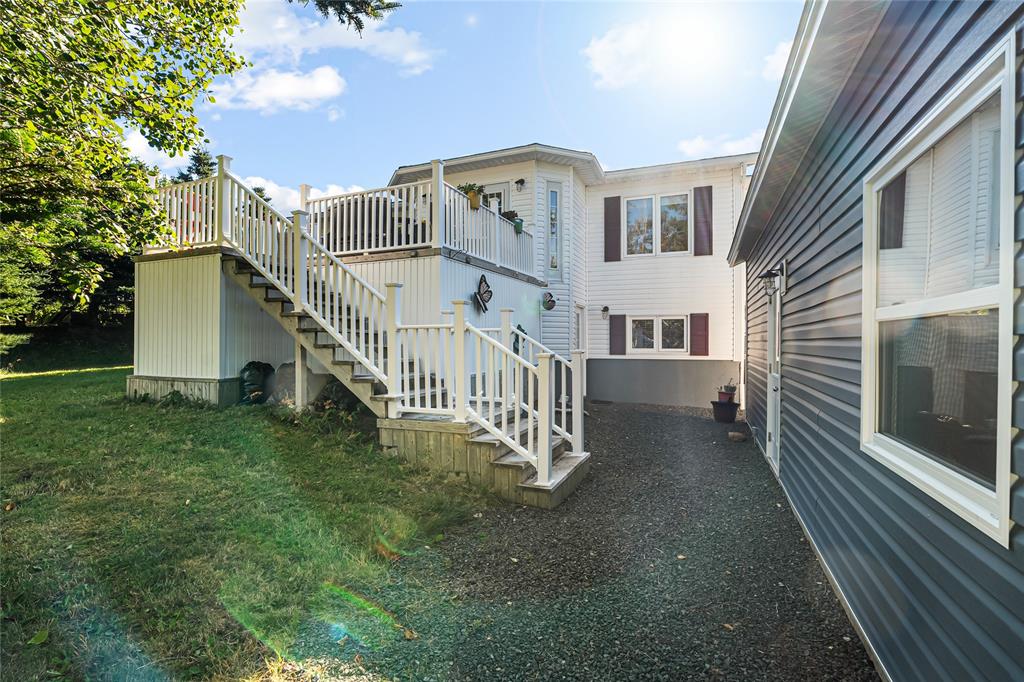 6 BRAKE PLACE, MARYSTOWN, Newfoundland, Canada A0E 1K0, ,2 BathroomsBathrooms,Residential,Reduced,BRAKE PLACE,5925