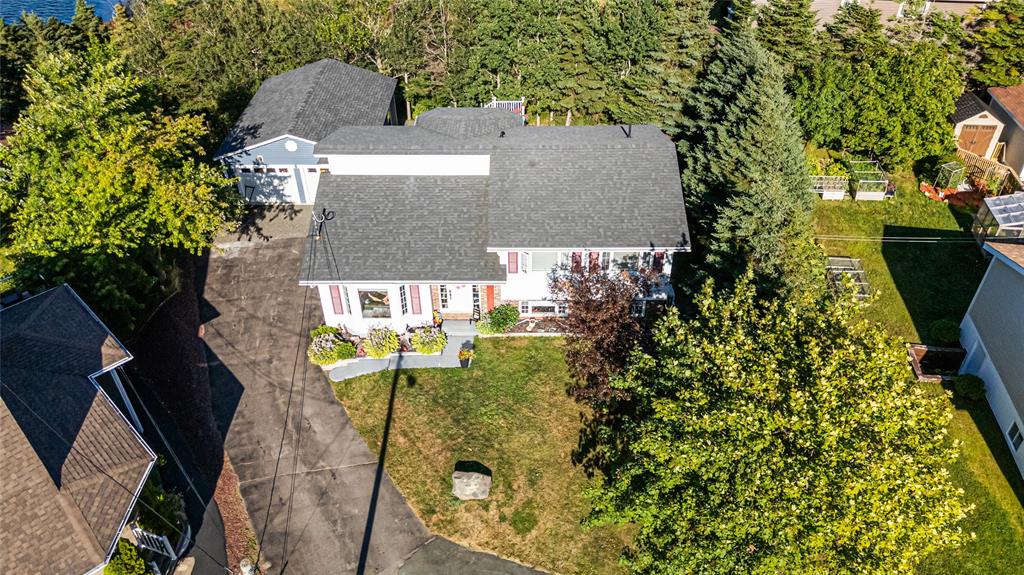 6 BRAKE PLACE, MARYSTOWN, Newfoundland, Canada A0E 1K0, ,2 BathroomsBathrooms,Residential,Reduced,BRAKE PLACE,5925