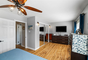 6 BRAKE PLACE, MARYSTOWN, Newfoundland, Canada A0E 1K0, ,2 BathroomsBathrooms,Residential,Reduced,BRAKE PLACE,5925