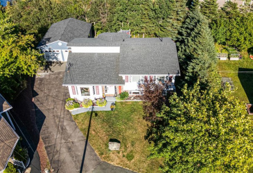 6 BRAKE PLACE, MARYSTOWN, Newfoundland, Canada A0E 1K0, ,2 BathroomsBathrooms,Residential,Reduced,BRAKE PLACE,5925