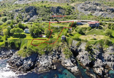 20 FRESHWATER ROAD, CARBONEAR, Newfoundland, Canada A1Y 1C5, ,Residential,For Sale,FRESHWATER ROAD,5932