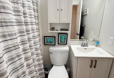 15 HIBERNIA DRIVE, CLARENVILLE, Newfoundland, Canada A5N 1H5, ,3 BathroomsBathrooms,Residential,Sold,HIBERNIA DRIVE,5933