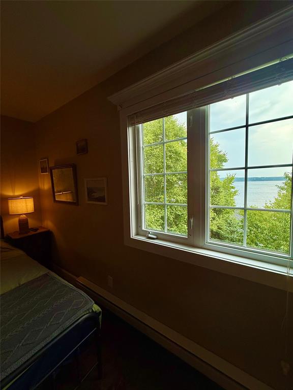42 MUNICIPAL SQUARE, CLARENVILLE, Newfoundland, Canada A5A 1T2, ,2 BathroomsBathrooms,Residential,Sale Pending,MUNICIPAL SQUARE,5934