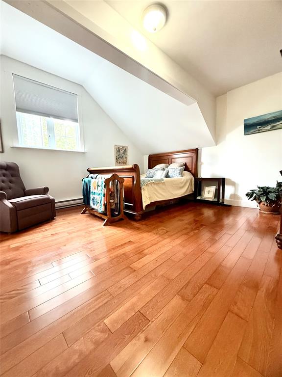 42 MUNICIPAL SQUARE, CLARENVILLE, Newfoundland, Canada A5A 1T2, ,2 BathroomsBathrooms,Residential,Sale Pending,MUNICIPAL SQUARE,5934