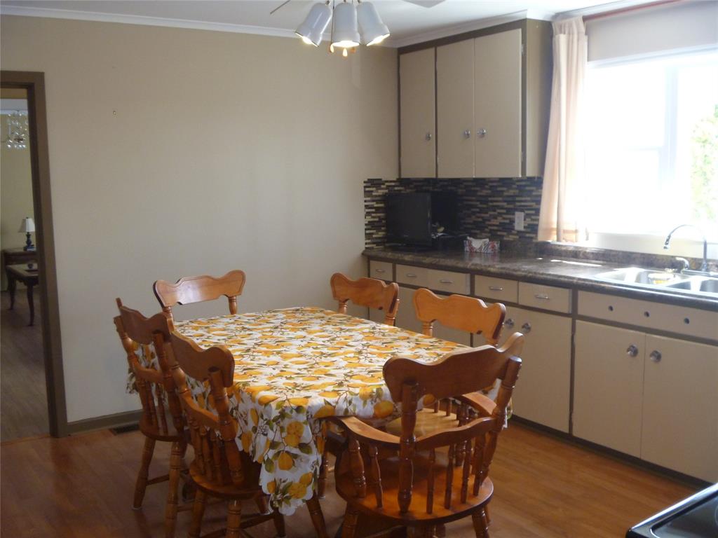 32-34 BEMISTER'S HILL, CARBONEAR, Newfoundland, Canada A1Y 1B7, ,1 BathroomBathrooms,Residential,Sale Pending,BEMISTER'S HILL,5949