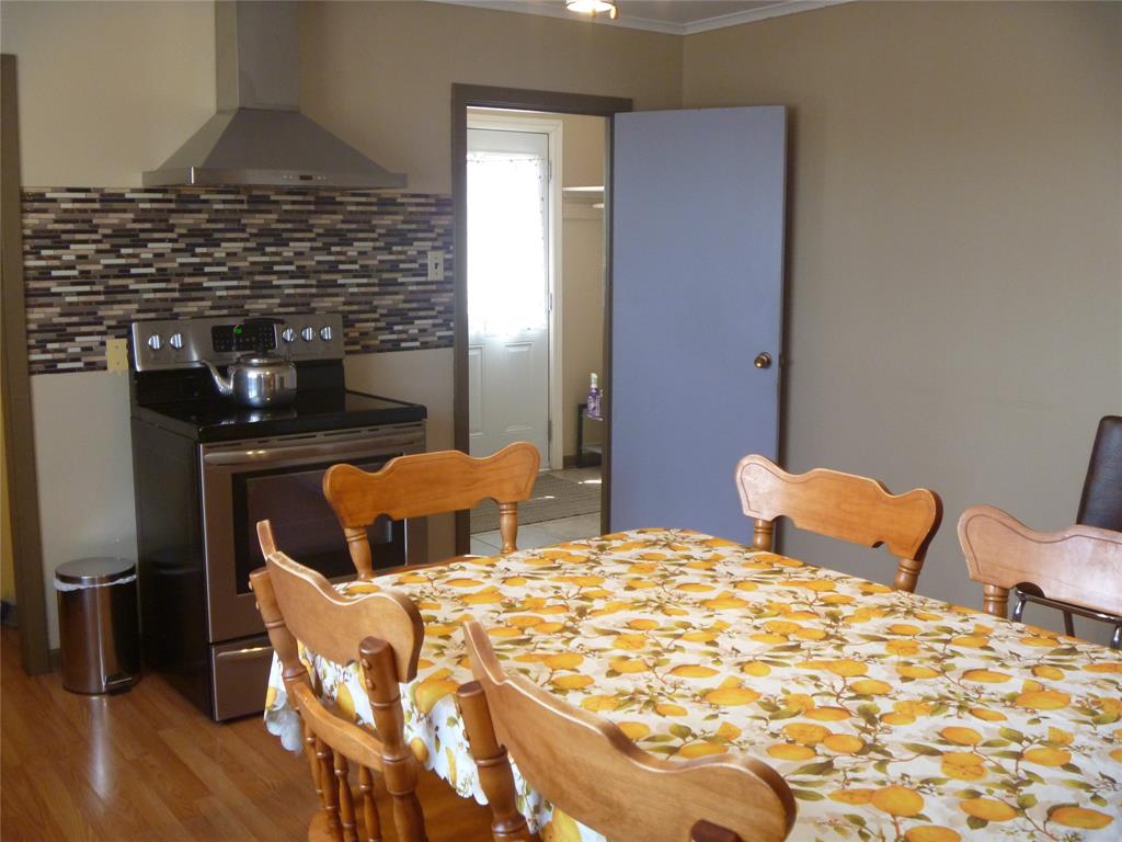 32-34 BEMISTER'S HILL, CARBONEAR, Newfoundland, Canada A1Y 1B7, ,1 BathroomBathrooms,Residential,Sale Pending,BEMISTER'S HILL,5949