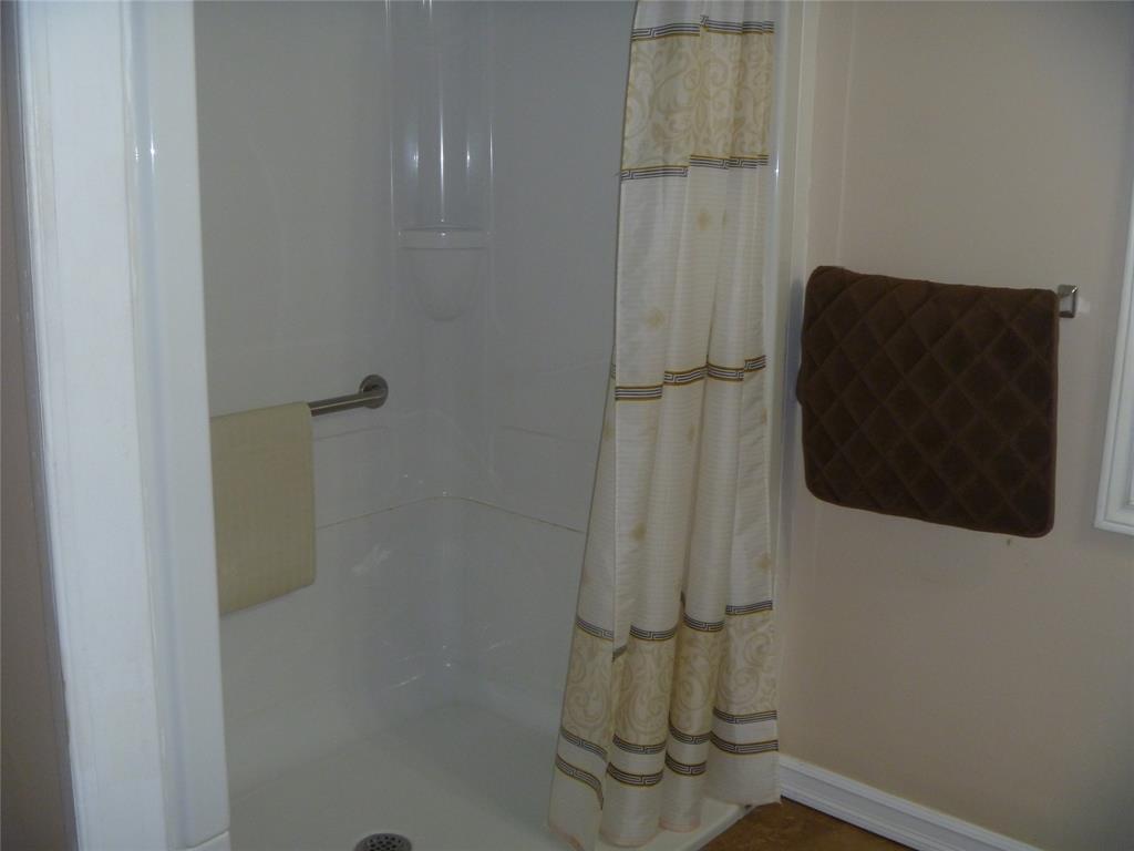 32-34 BEMISTER'S HILL, CARBONEAR, Newfoundland, Canada A1Y 1B7, ,1 BathroomBathrooms,Residential,Sale Pending,BEMISTER'S HILL,5949
