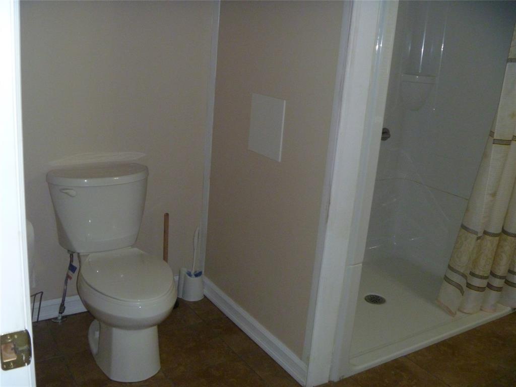 32-34 BEMISTER'S HILL, CARBONEAR, Newfoundland, Canada A1Y 1B7, ,1 BathroomBathrooms,Residential,Sale Pending,BEMISTER'S HILL,5949