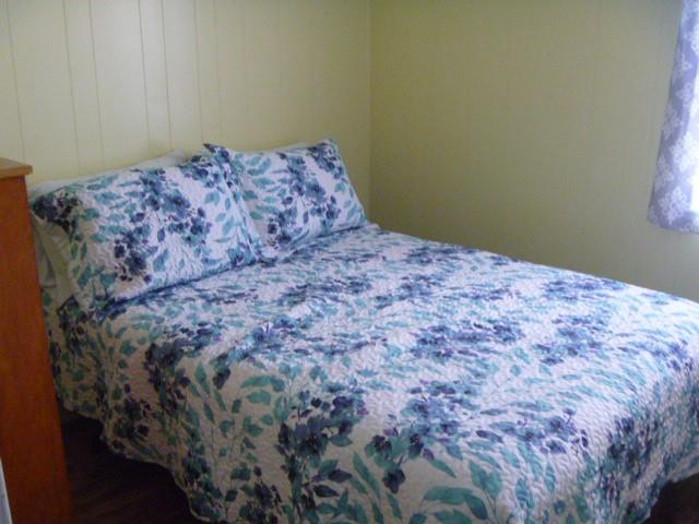 32-34 BEMISTER'S HILL, CARBONEAR, Newfoundland, Canada A1Y 1B7, ,1 BathroomBathrooms,Residential,Sale Pending,BEMISTER'S HILL,5949