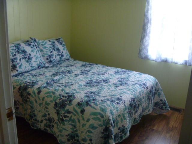 32-34 BEMISTER'S HILL, CARBONEAR, Newfoundland, Canada A1Y 1B7, ,1 BathroomBathrooms,Residential,Sale Pending,BEMISTER'S HILL,5949