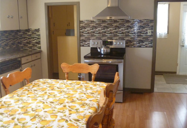 32-34 BEMISTER'S HILL, CARBONEAR, Newfoundland, Canada A1Y 1B7, ,1 BathroomBathrooms,Residential,Sale Pending,BEMISTER'S HILL,5949