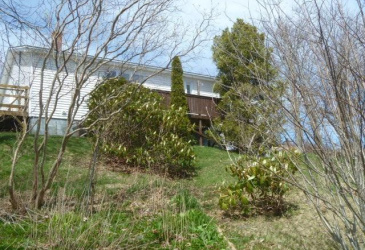 32-34 BEMISTER'S HILL, CARBONEAR, Newfoundland, Canada A1Y 1B7, ,1 BathroomBathrooms,Residential,Sale Pending,BEMISTER'S HILL,5949