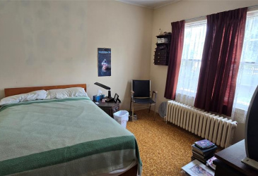 661 MAIN STREET, BURIN, Newfoundland, Canada A0E 1E0, ,1 BathroomBathrooms,Residential,For Sale,MAIN STREET,5950