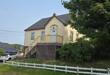 661 MAIN STREET, BURIN, Newfoundland, Canada A0E 1E0, ,1 BathroomBathrooms,Residential,For Sale,MAIN STREET,5950