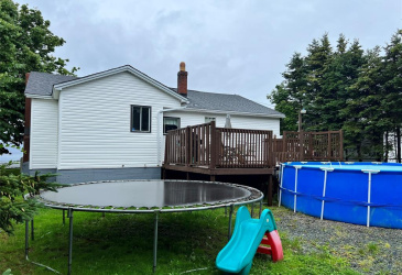 109 CONCEPTION BAY HIGHWAY, CLARKES BEACH, Newfoundland, Canada A0A 1W0, ,1 BathroomBathrooms,Residential,For Sale,CONCEPTION BAY HIGHWAY,5951