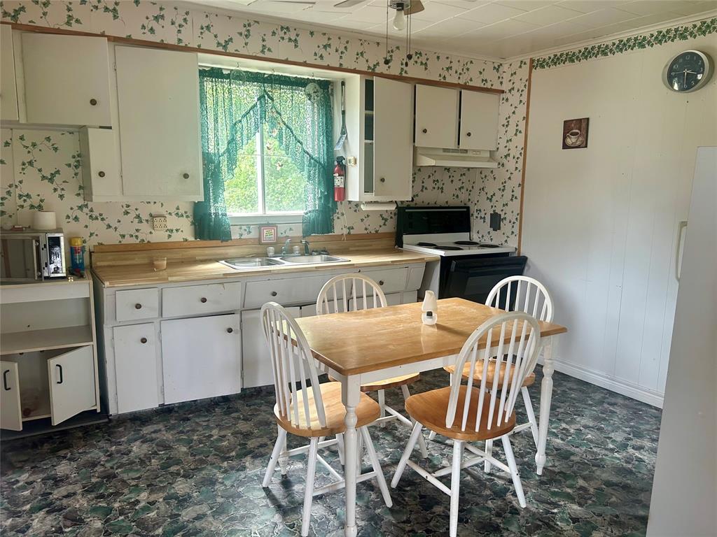 30 MAIN ROAD, LITTLE HEARTS EASE, Newfoundland, Canada A0E 2K0, ,1 BathroomBathrooms,Residential,For Sale,MAIN ROAD,5952