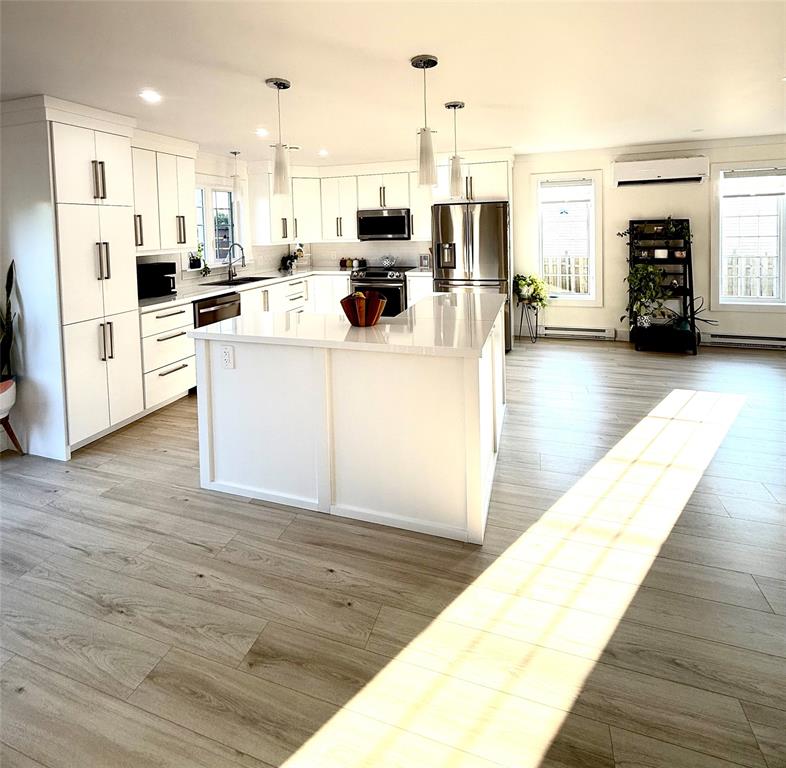 192 HARBOUR DRIVE, HILLVIEW, Newfoundland, Canada A0E 2A0, ,2 BathroomsBathrooms,Residential,Sold,HARBOUR DRIVE,5954