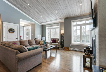 89-93 OTTERBURY ROAD, CLARKE'S BEACH, Newfoundland, Canada A0A 1W0, ,3 BathroomsBathrooms,Residential,For Sale,OTTERBURY ROAD,5958