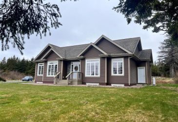 89-93 OTTERBURY ROAD, CLARKE'S BEACH, Newfoundland, Canada A0A 1W0, ,3 BathroomsBathrooms,Residential,For Sale,OTTERBURY ROAD,5958
